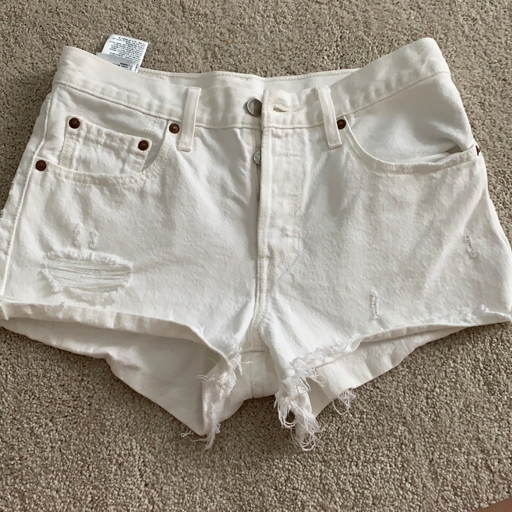 Levi’s 501 white denim shorts